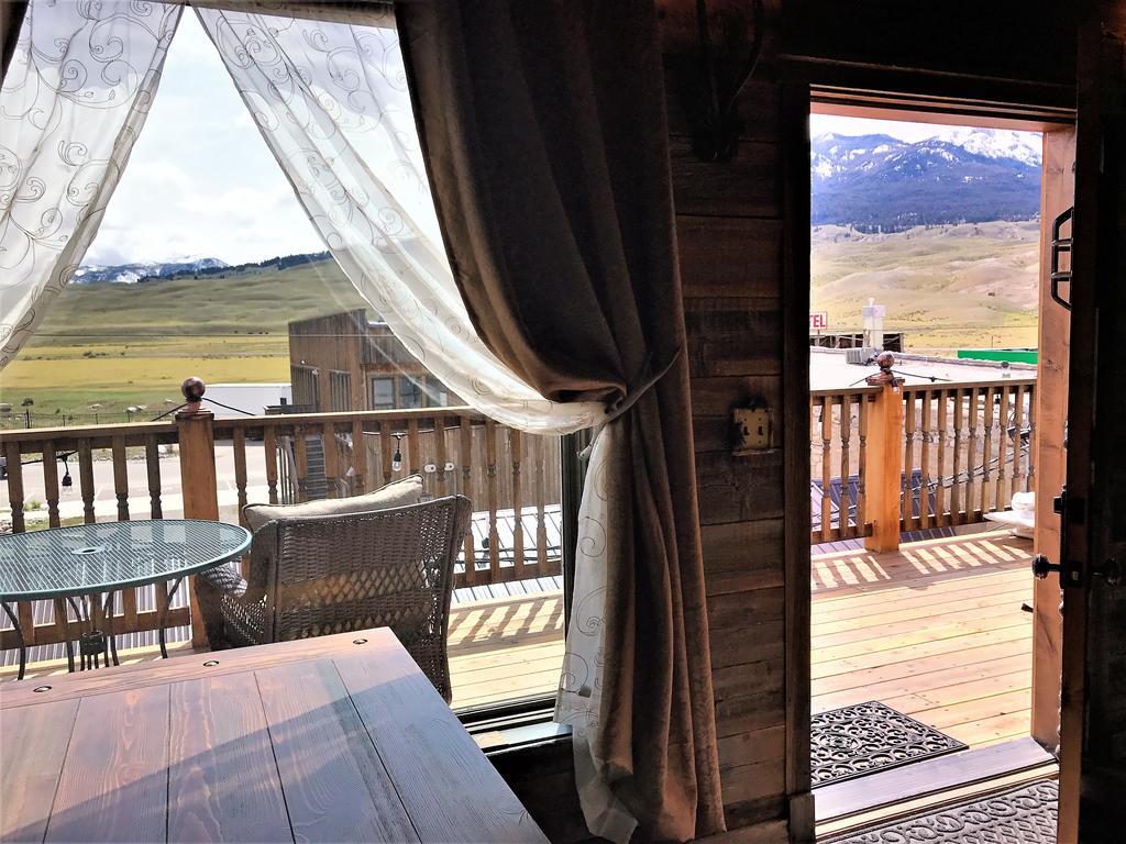 Park Hotel Yellowstone Suites Gardiner Buitenkant foto